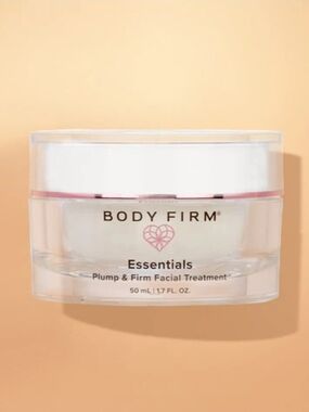 Body Firm Essentials Plump & Firm Facial Treatment — White/Pink